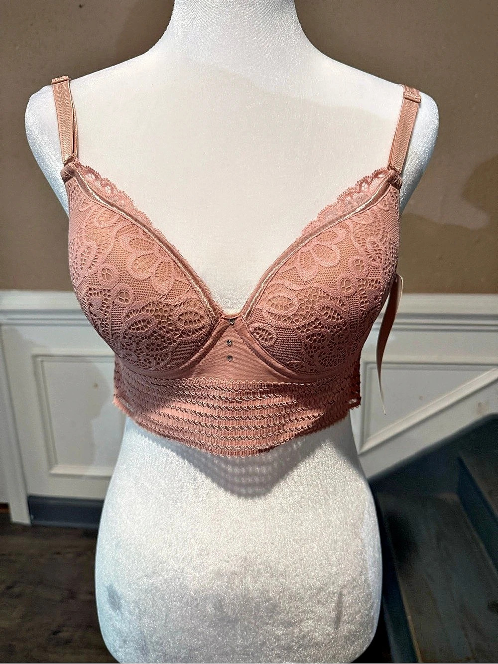Tissini Kendall Floral Lace Bra Nude 34B NWT